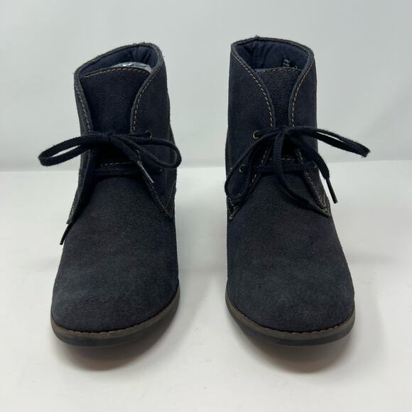 Clarks Booties Women's 8.5M Dark Blue Suede Leather Lace-Up Heel Preppy Romantic - Picture 4 of 11